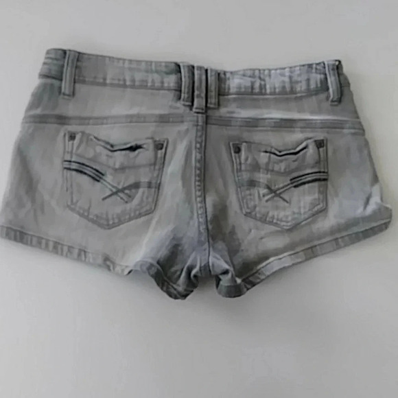 Mudd Faded Shorts - Picture 5 of 5